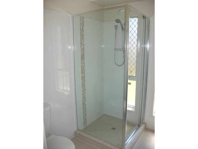 10 Goldenbell Place, Peregian Springs QLD 4573