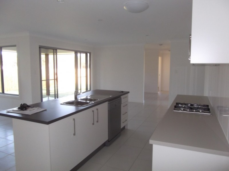 64 Sea-Eagle Drive, Noosaville QLD 4566
