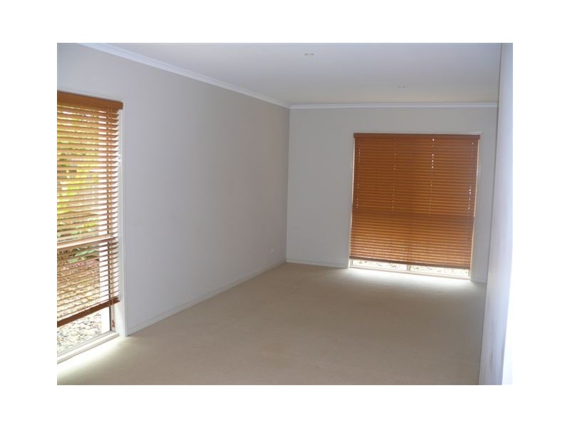 6 Sandhurst Crescent, Peregian Springs QLD 4573