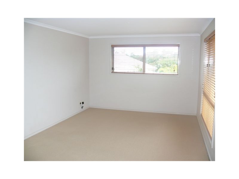 6 Sandhurst Crescent, Peregian Springs QLD 4573