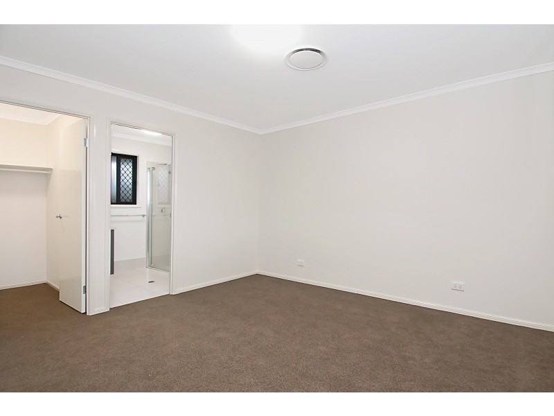 1 Oakbridge Way, Peregian Springs QLD 4573