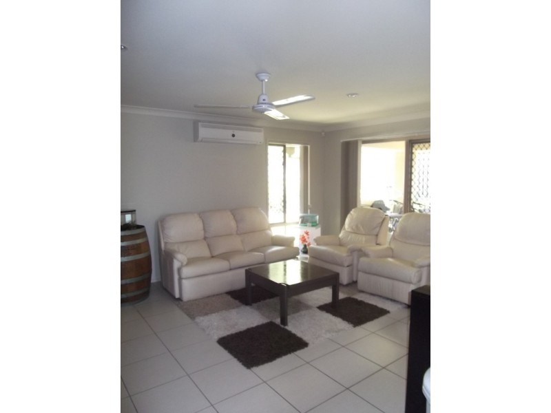 11 Kingsmill Circuit, Peregian Springs QLD 4573