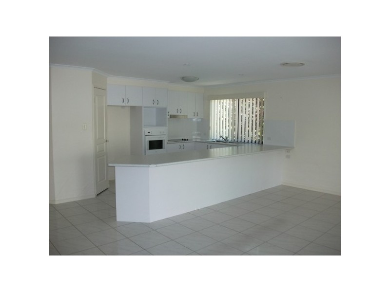 10 Eagleford Court, Peregian Springs QLD 4573