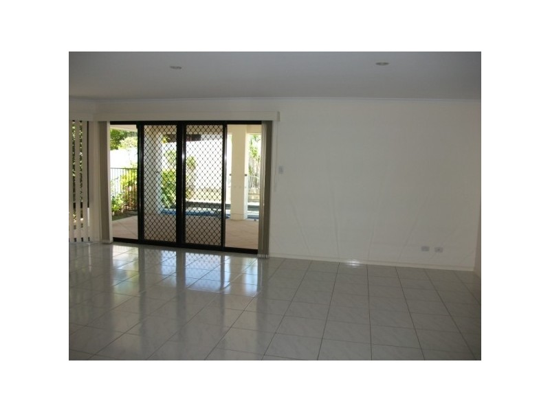 10 Eagleford Court, Peregian Springs QLD 4573