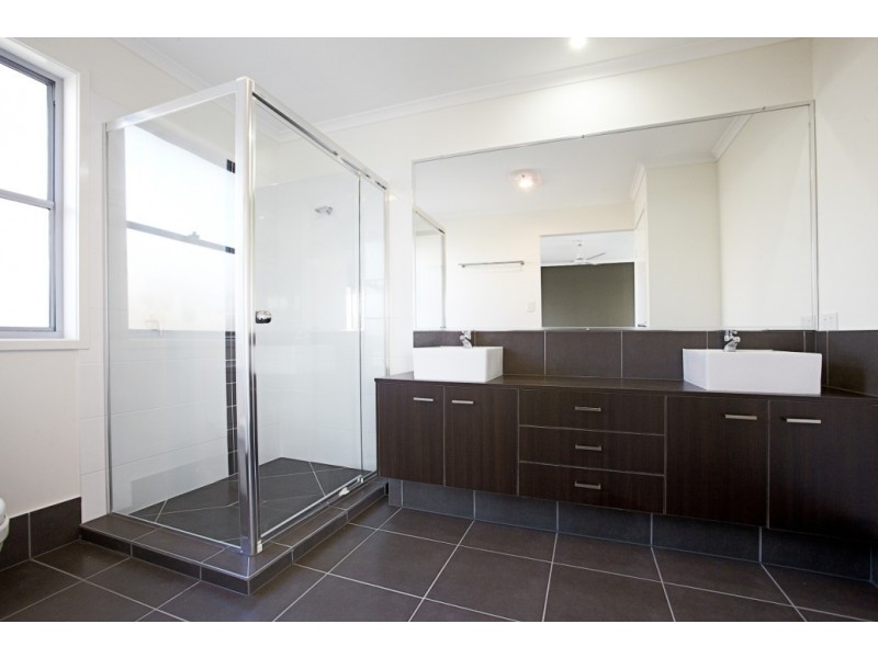 44 Selkirk Way, Peregian Springs QLD 4573