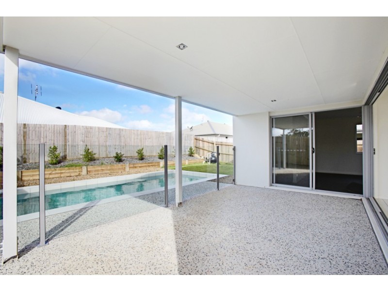 44 Selkirk Way, Peregian Springs QLD 4573