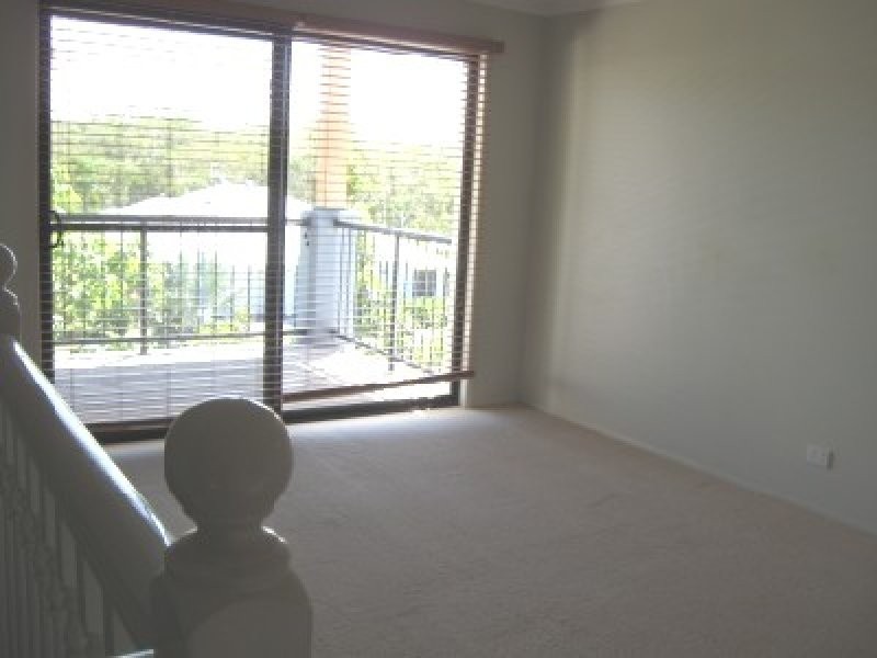 11 Sandhurst Crescent, Peregian Springs QLD 4573