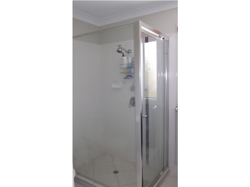 11 Sandhurst Crescent, Peregian Springs QLD 4573