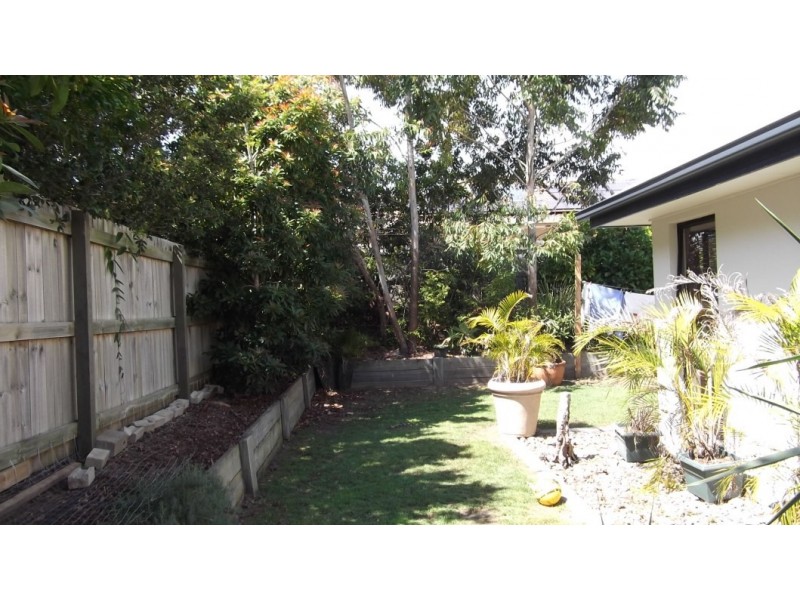 11 Sandhurst Crescent, Peregian Springs QLD 4573