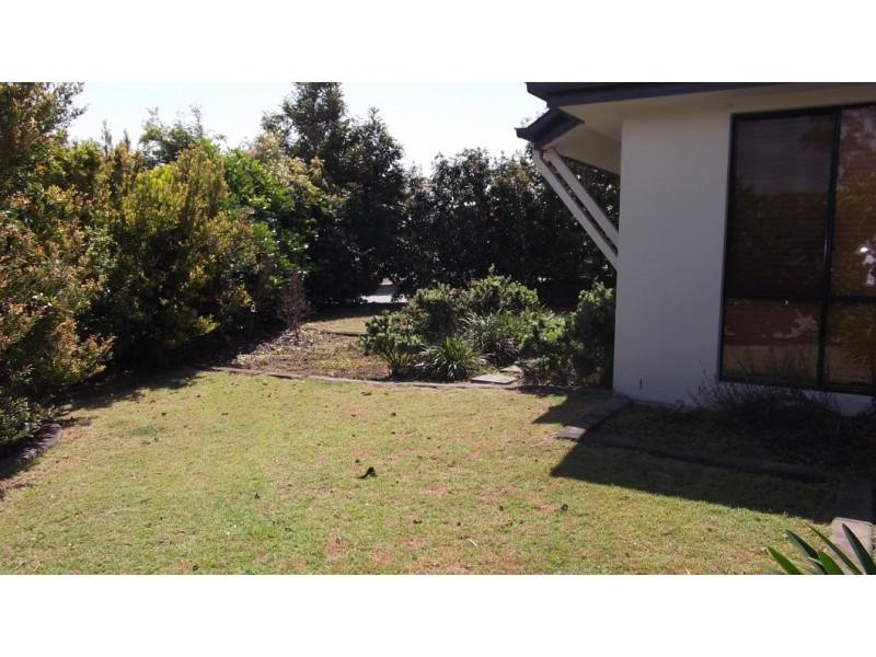 11 Sandhurst Crescent, Peregian Springs QLD 4573