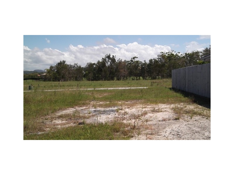 2 Hampton Court, Peregian Springs QLD 4573