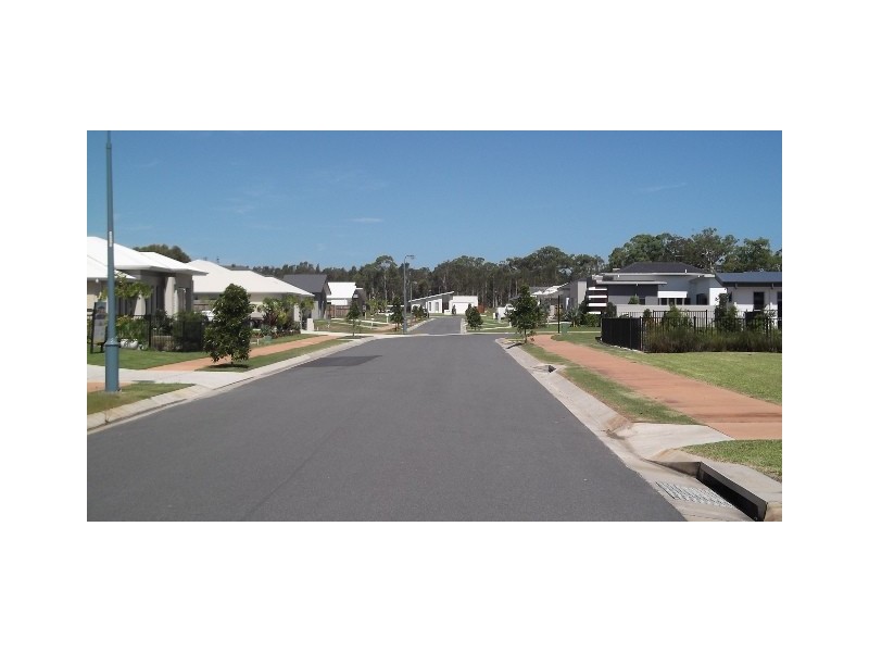 2 Hampton Court, Peregian Springs QLD 4573