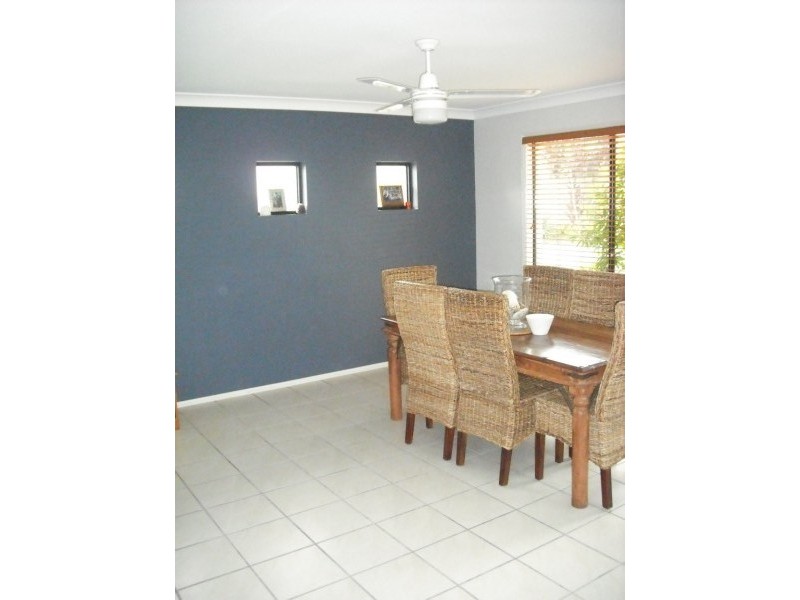 10 Riviera Crescent, Peregian Springs QLD 4573
