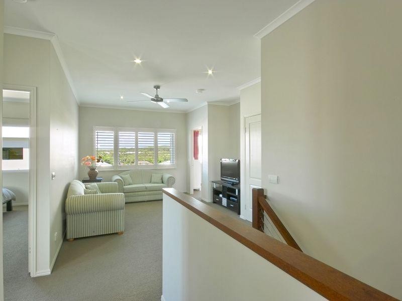 20 Maddens Crescent, Peregian Springs QLD 4573