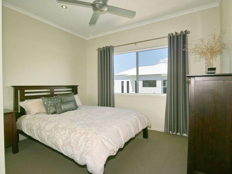 20 Maddens Crescent, Peregian Springs QLD 4573