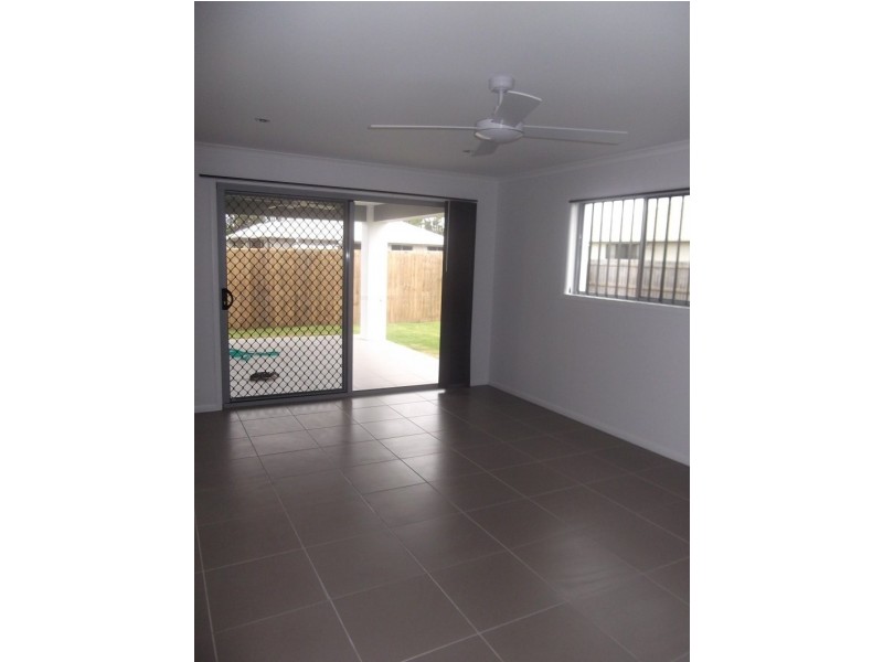 14 Oakbridge Way, Peregian Springs QLD 4573