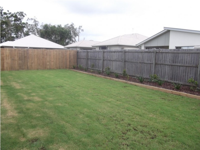 14 Oakbridge Way, Peregian Springs QLD 4573