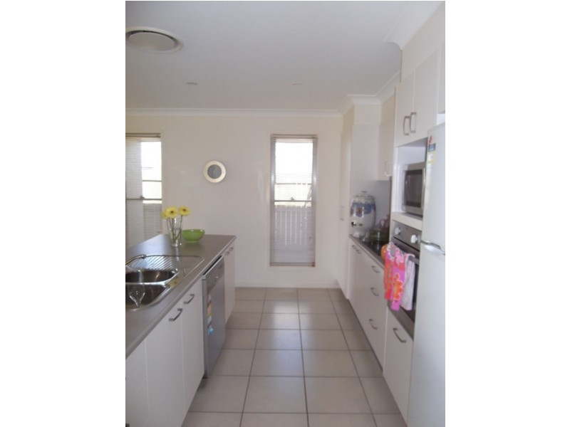 4 Goldenbell Place, Peregian Springs QLD 4573