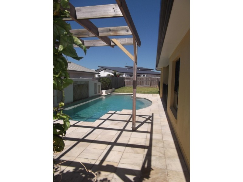 52 Balgownie Drive, Peregian Springs QLD 4573