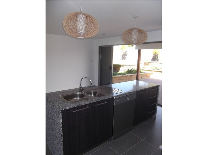198 The Avenue, Peregian Springs QLD 4573