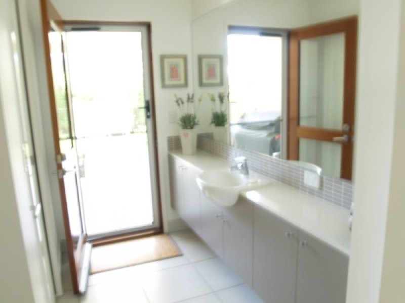 12 Bunker Court, Peregian Springs QLD 4573