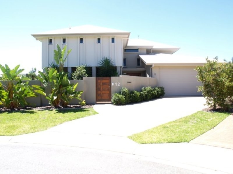 12 Bunker Court, Peregian Springs QLD 4573