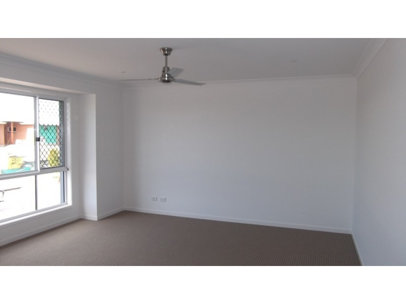 25 Selkirk Way, Peregian Springs QLD 4573