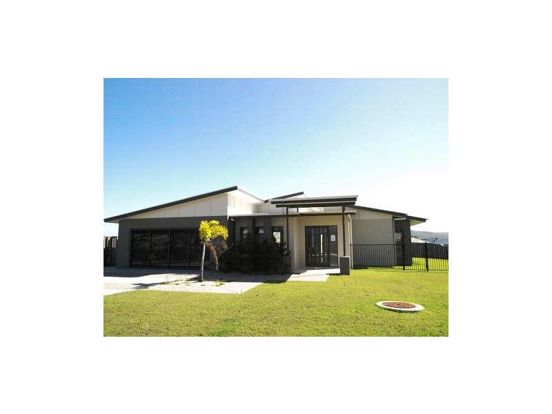 34 Montreal Crescent, Peregian Springs QLD 4573