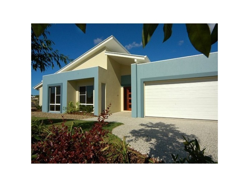 5 Maddens Crescent, Peregian Springs QLD 4573