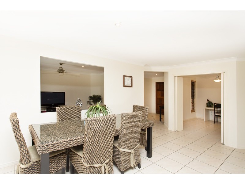 12 Glenoak Avenue, Peregian Springs QLD 4573