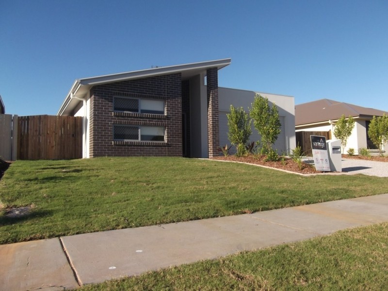 39 Gainsborough Crescent, Peregian Springs QLD 4573