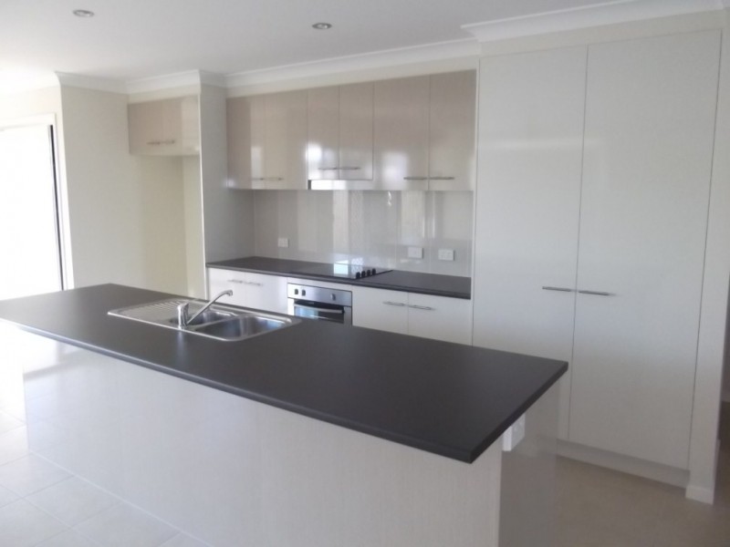 39 Gainsborough Crescent, Peregian Springs QLD 4573