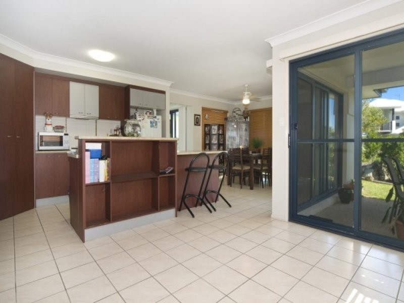 2 Pebble Court, Peregian Springs QLD 4573