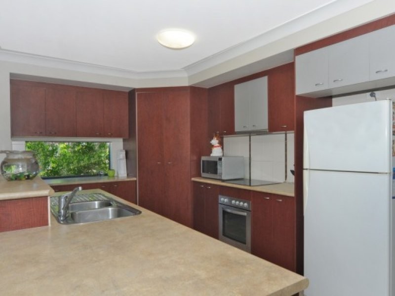 2 Pebble Court, Peregian Springs QLD 4573