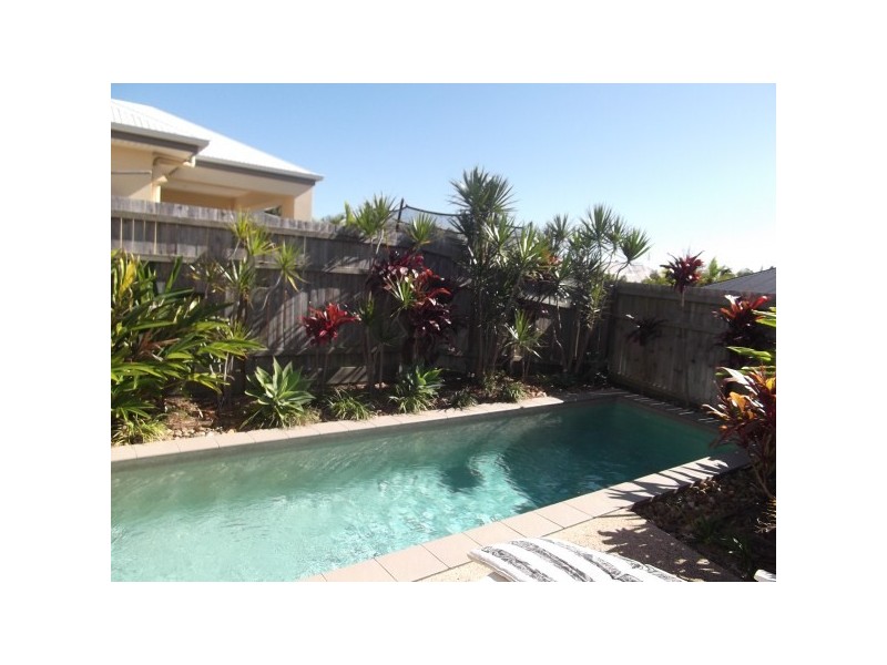 5 Selkirk Way, Peregian Springs QLD 4573