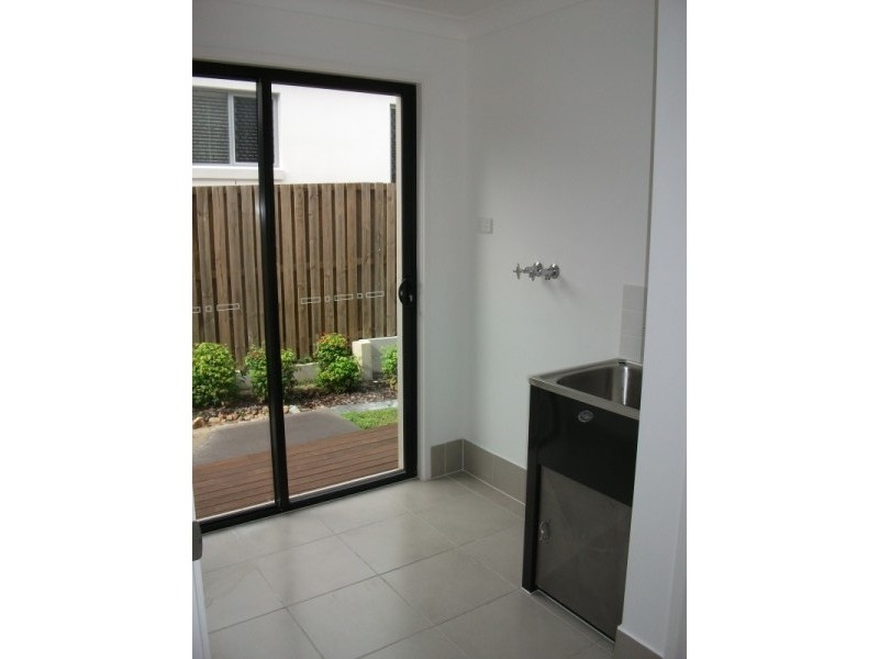 12 Kingsmill Circuit, Peregian Springs QLD 4573
