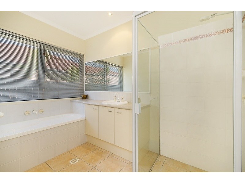 30 Longwood Drive, Peregian Springs QLD 4573