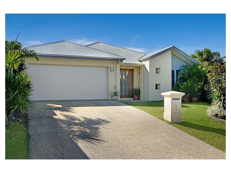 3 Selkirk Way, Peregian Springs QLD 4573
