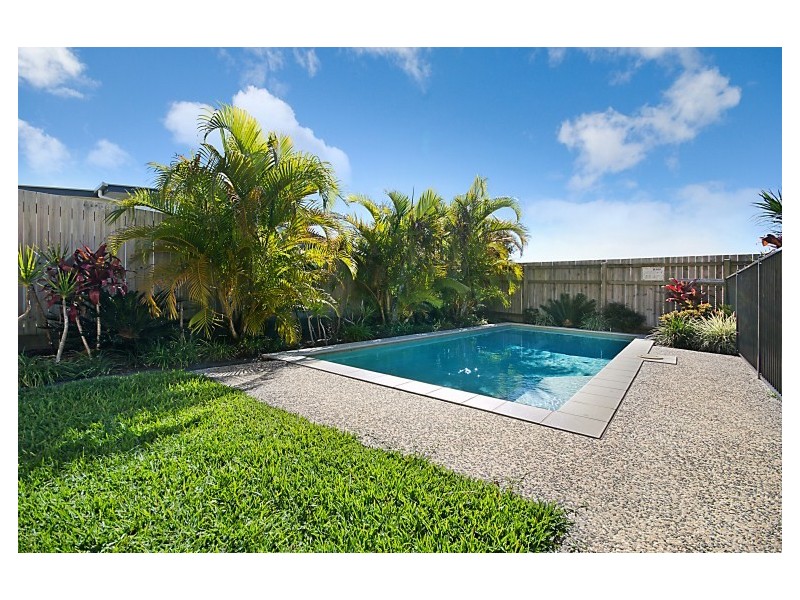 3 Selkirk Way, Peregian Springs QLD 4573