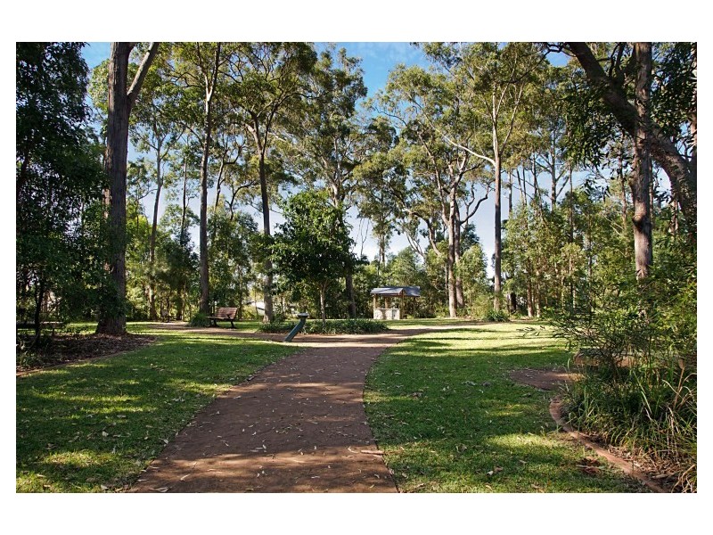 3 Selkirk Way, Peregian Springs QLD 4573