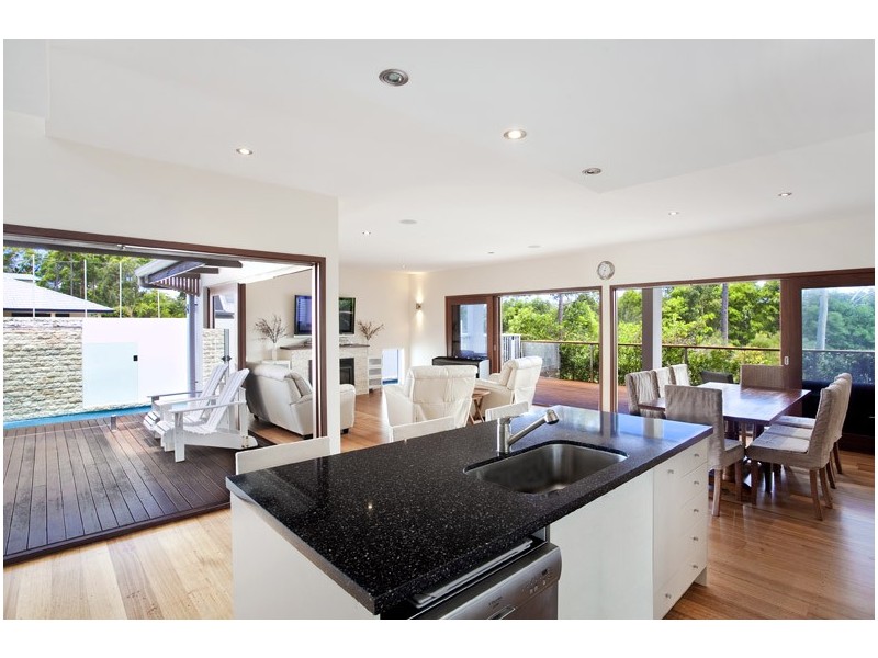 12 Ironhurst Place, Peregian Springs QLD 4573