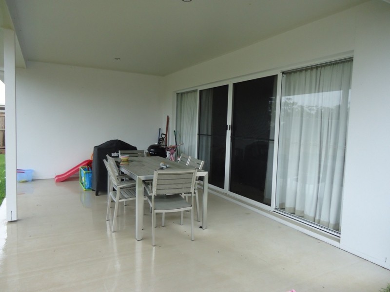 33 Scribbly Gum Circuit, Peregian Springs QLD 4573