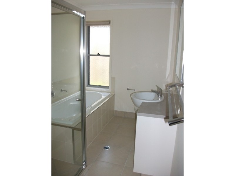 13 Longcove Place, Peregian Springs QLD 4573