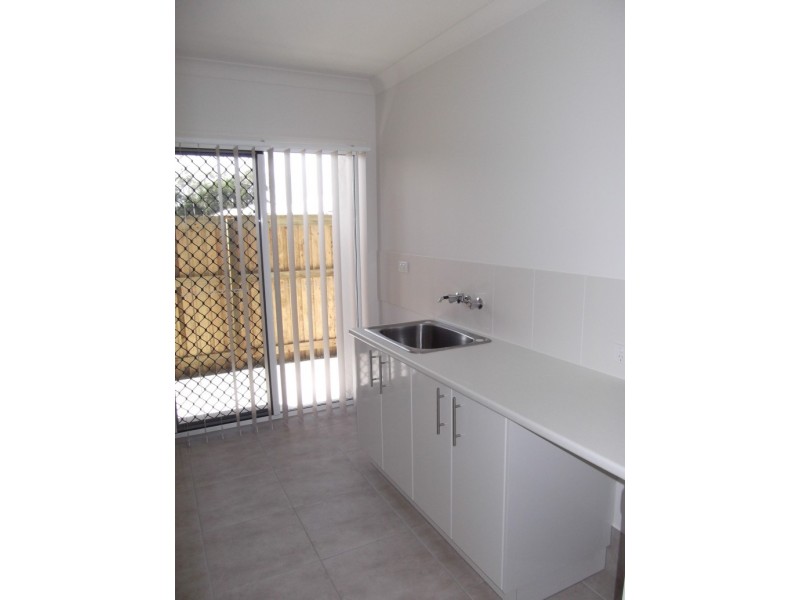 4 Oakbridge Way, Peregian Springs QLD 4573