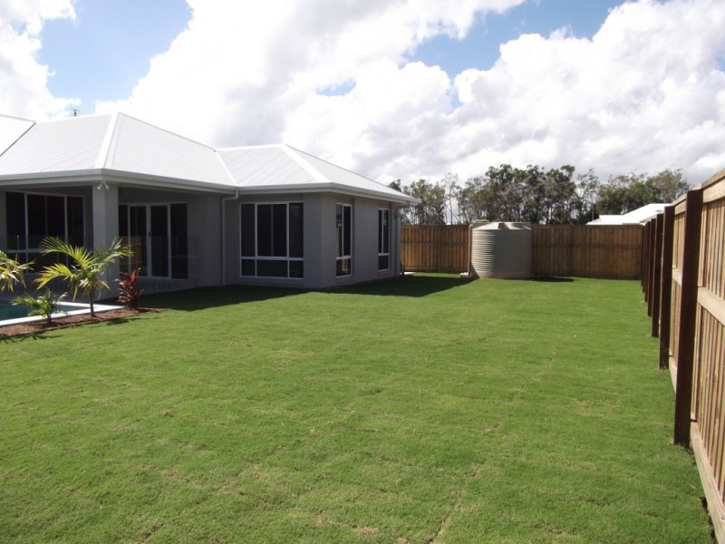 4 Oakbridge Way, Peregian Springs QLD 4573