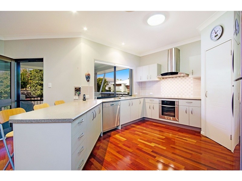 2 Garcia Court, Peregian Springs QLD 4573