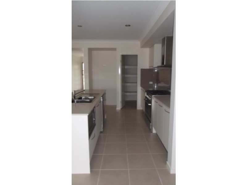 33 Glen Abby Avenue, Peregian Springs QLD 4573
