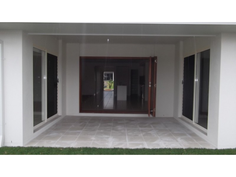 33 Glen Abby Avenue, Peregian Springs QLD 4573