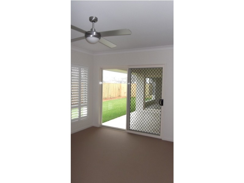 33 Glen Abby Avenue, Peregian Springs QLD 4573