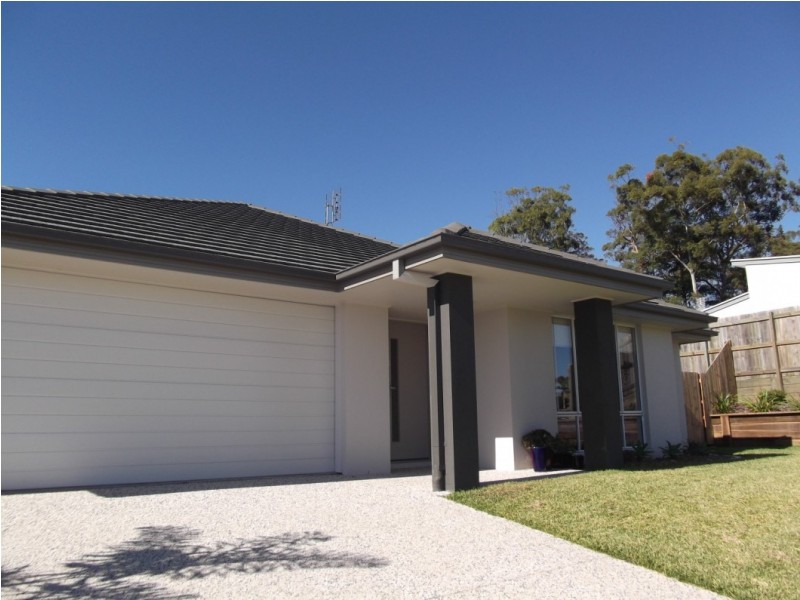 32 Maidstone Crescent, Peregian Springs QLD 4573